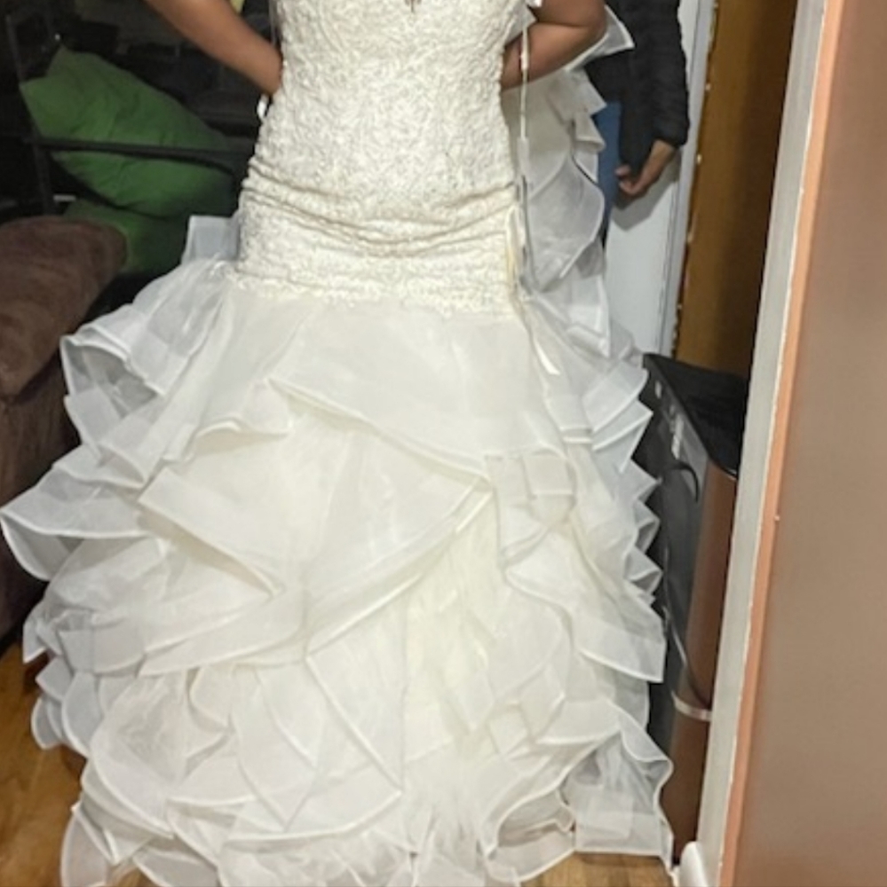 Wedding dress